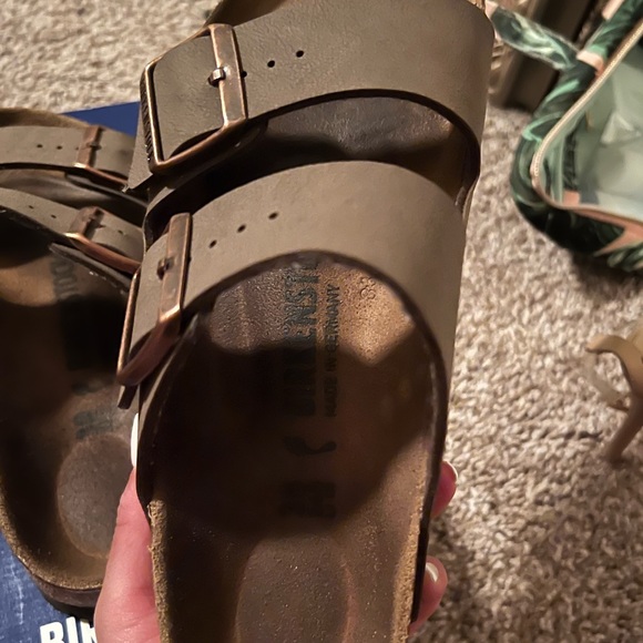 Birkenstock’s slides - Picture 5 of 9